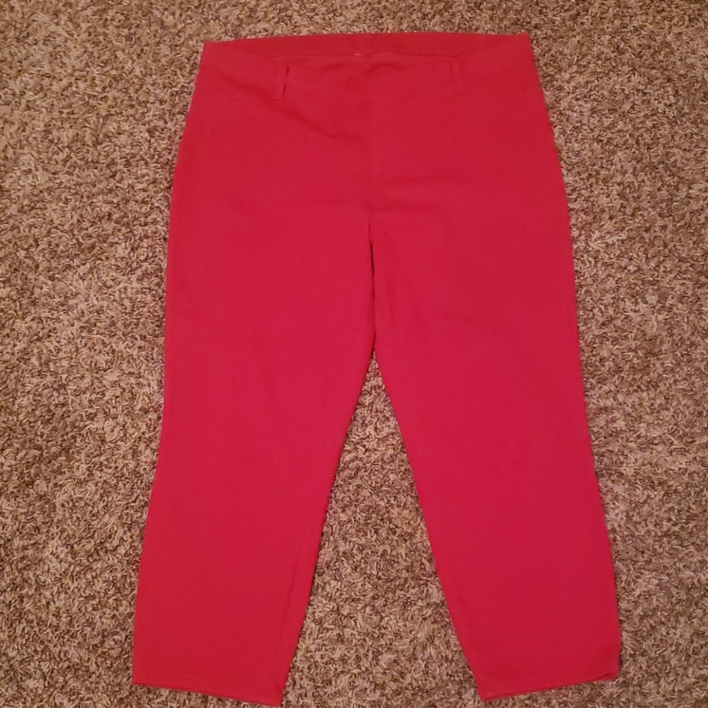 ☆5 for $15☆Red capri pant